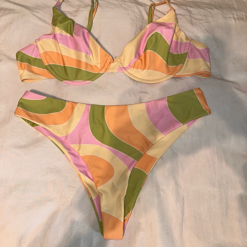 Aurelle bikini